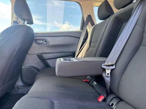 Certified 2024 Nissan Rogue S AWD/4WD image 34