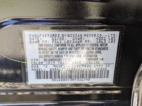 Used 2022 Nissan Sentra SR w/ SR Premium Package image 25