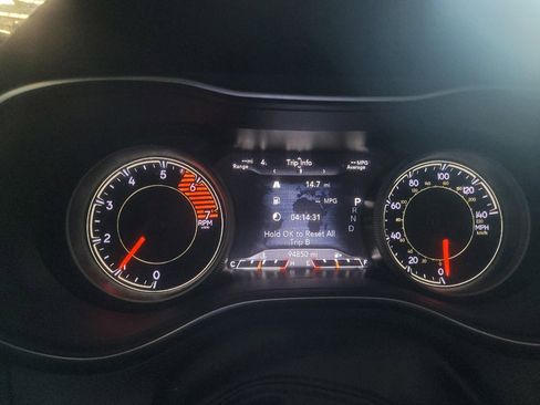 Used 2020 Jeep Cherokee Limited AWD/4WD image 23