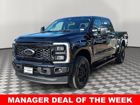 New 2026 Ford F250 Lariat w/ Black Appearance Package image 7