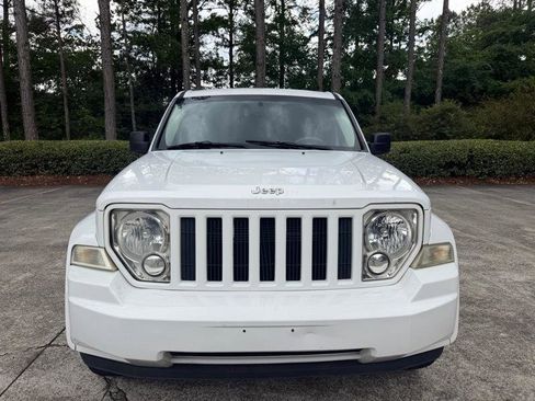 Used 2012 Jeep Liberty Sport RWD image 13