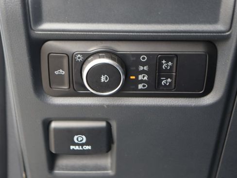 Used 2024 Ford F150 XL w/ Equipment Group 103A High RWD image 18
