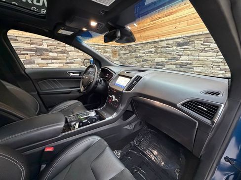 Used 2020 Ford Edge ST w/ Equipment Group 401A image 13