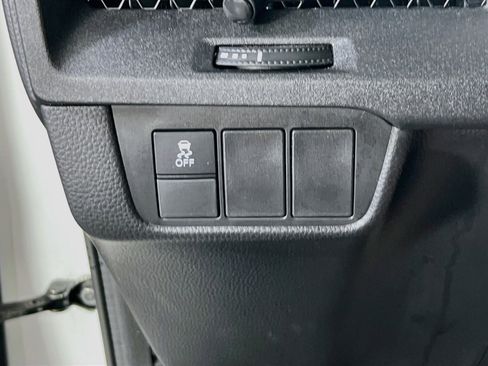 Used 2023 Honda CR-V EX image 10