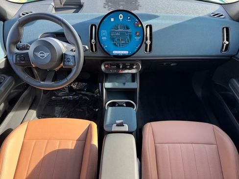 Used 2025 MINI Cooper Countryman S w/ Comfort Package Max image 19