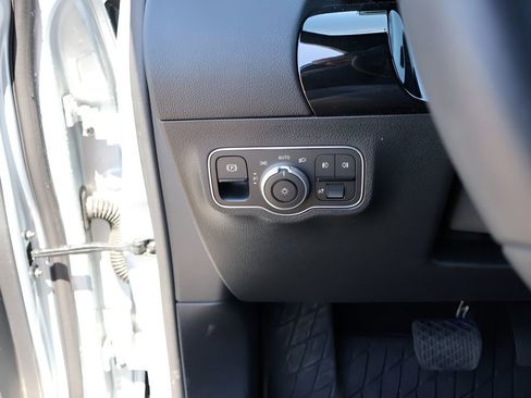 Certified 2026 Mercedes-Benz GLA 250 4MATIC image 35