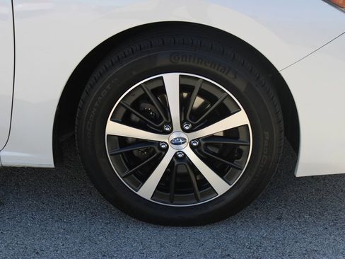 Used 2023 Subaru Impreza Premium image 33