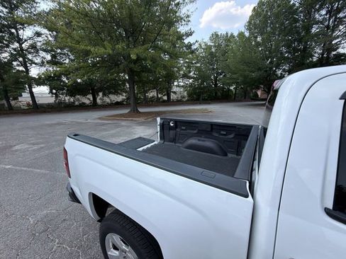 Used 2015 Chevrolet Silverado 1500 LT w/ LT Convenience Package RWD image 25