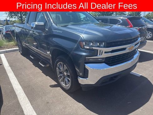 Used 2019 Chevrolet Silverado 1500 LT w/ All-Star Edition AWD/4WD image 2