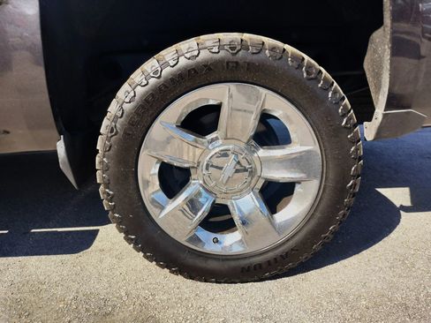 Used 2015 Chevrolet Silverado 1500 LTZ w/ Texas Edition, 1LZ Trim image 25