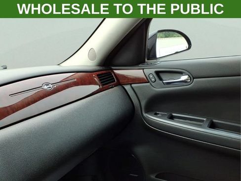 Used 2009 Chevrolet Impala LT w/ Luxury Edition Package FWD image 28