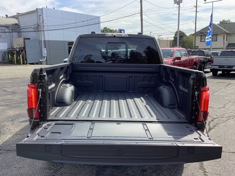 New 2026 Ford F150 Raptor AWD/4WD image 17