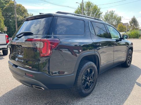 Used 2023 GMC Acadia AT4 w/ Technology Package image 5