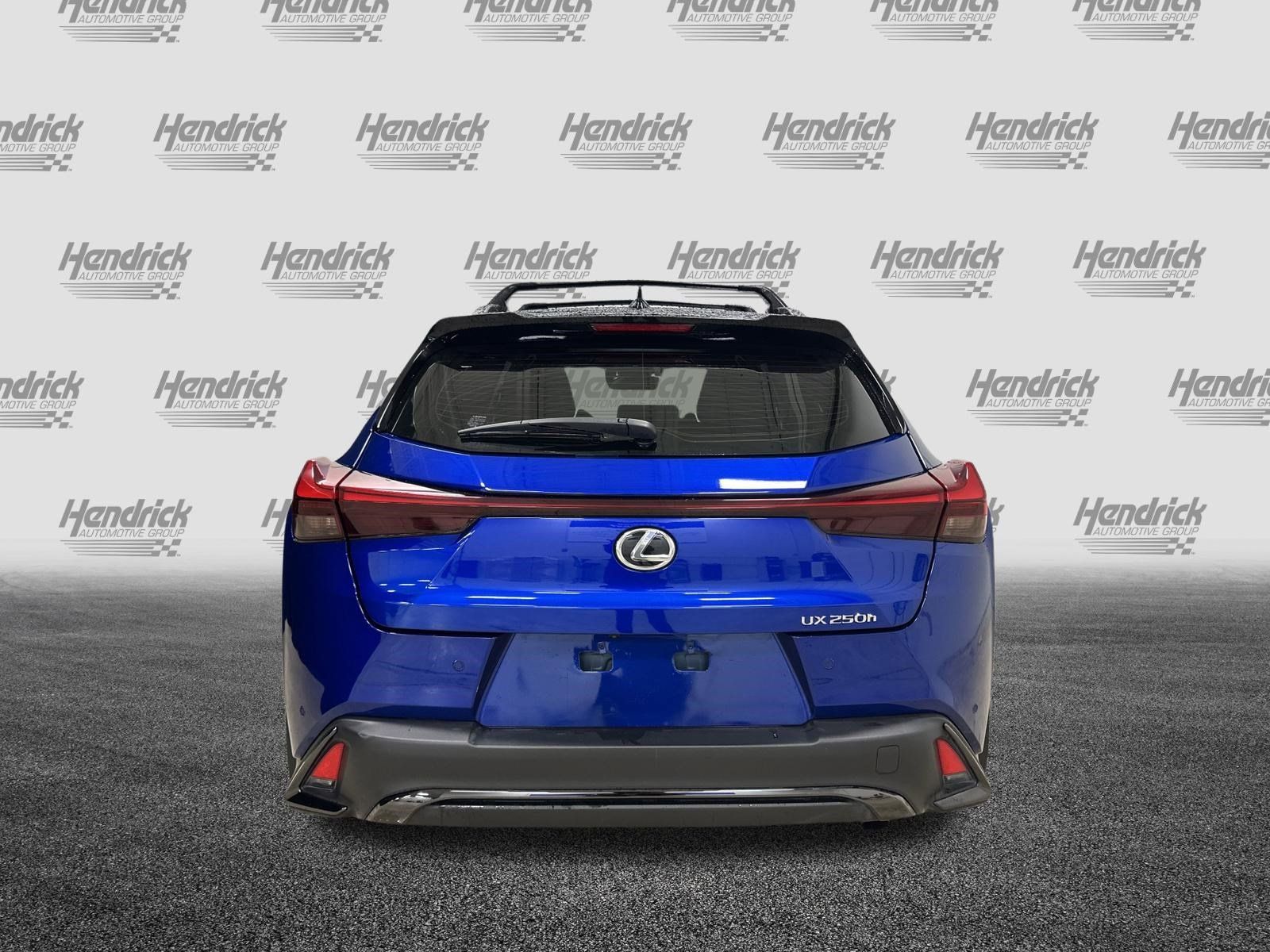 Certified 2024 Lexus UX 250h F Sport FWD image 9