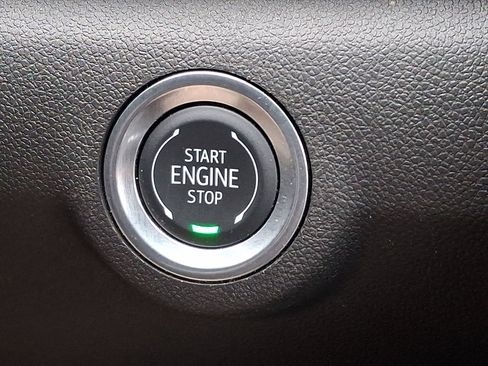 Used 2025 GMC Terrain Elevation image 22