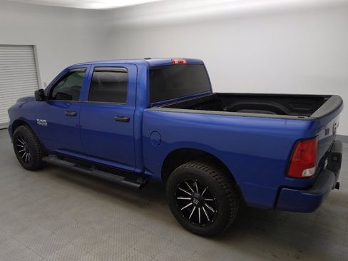 Used 2017 RAM 1500 Express AWD/4WD image 5
