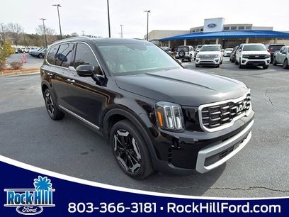Used 2023 Kia Telluride S w/ S Sunroof Package