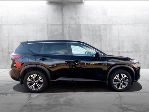 Certified 2023 Nissan Rogue SV image 5