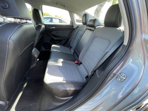 Used 2025 Volkswagen Jetta SE image 25