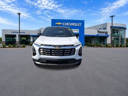 New 2027 Chevrolet Equinox LT w/ Convenience Package II
