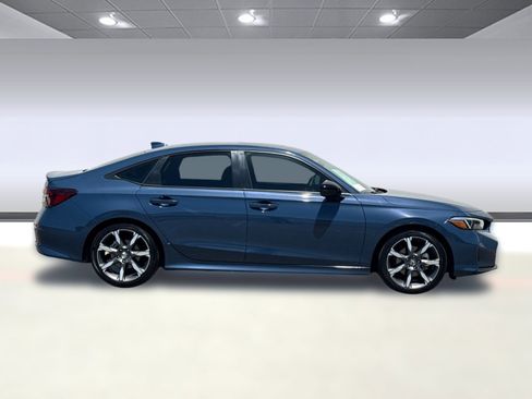 Used 2025 Honda Civic Sport Touring image 8