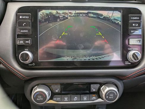 New 2025 Nissan Versa SR w/ Trunk Package image 36