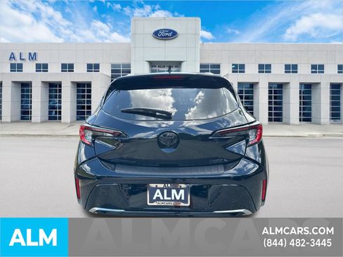 Used 2026 Toyota Corolla XSE FWD image 6
