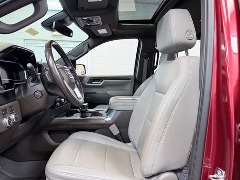 Used 2022 GMC Sierra 1500 SLT w/ SLT Premium Plus Package AWD/4WD image 16