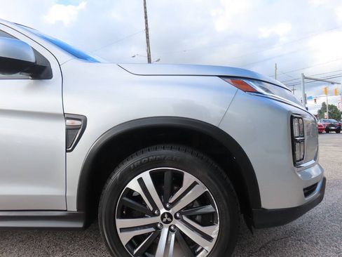 Used 2025 Mitsubishi Outlander Sport AWD image 20