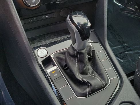 Used 2024 Volkswagen Taos SE image 26