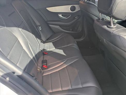 Used 2018 Mercedes-Benz C 300 4MATIC Sedan image 17