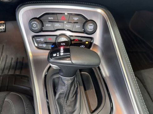 Used 2018 Dodge Challenger R/T Scat Pack RWD image 15