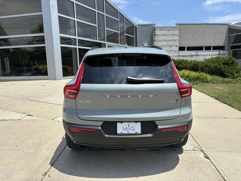 Used 2026 Volvo XC40 B5 Plus w/ Protection Package Premier AWD/4WD image 6