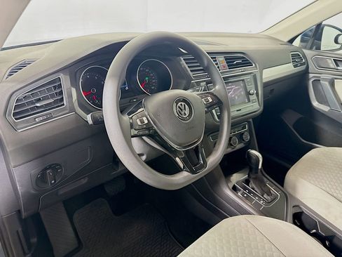 Used 2018 Volkswagen Tiguan S FWD image 10