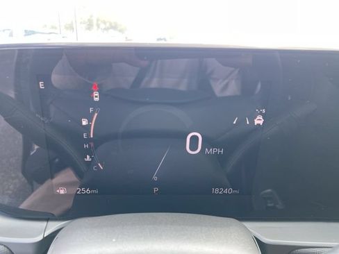 Used 2025 Buick Envista Sport Touring w/ Convenience I Package FWD image 15