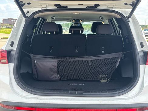 Used 2023 Hyundai Santa Fe SEL w/ Cargo Package image 6