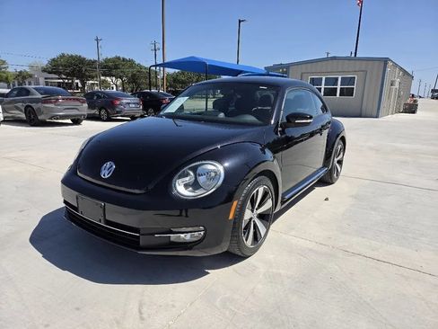 Used 2013 Volkswagen Beetle 2.0T FWD image 1