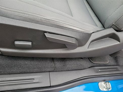 Used 2021 Chevrolet Colorado W/T w/ Custom Special Edition image 17