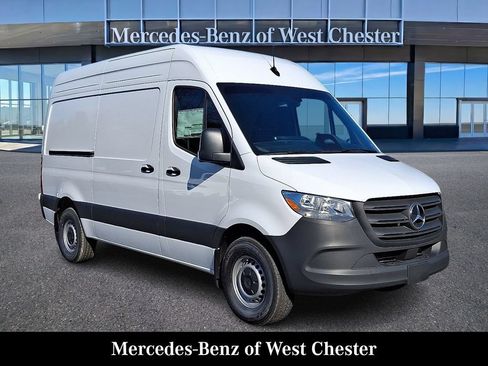 Certified 2025 Mercedes-Benz Sprinter 2500 image 1