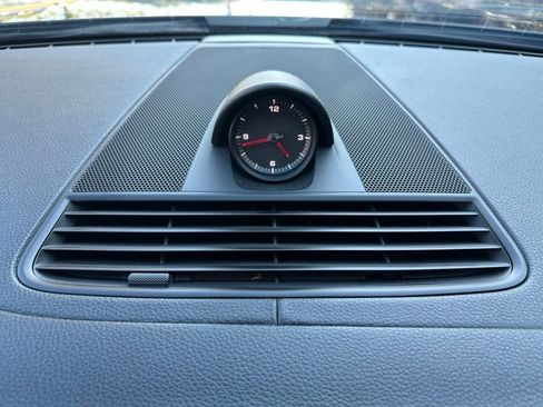 Used 2019 Porsche Panamera 4 w/ Premium Package Plus image 20