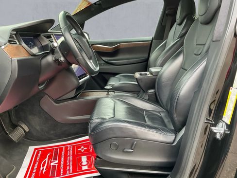 Used 2017 Tesla Model X 100D image 12