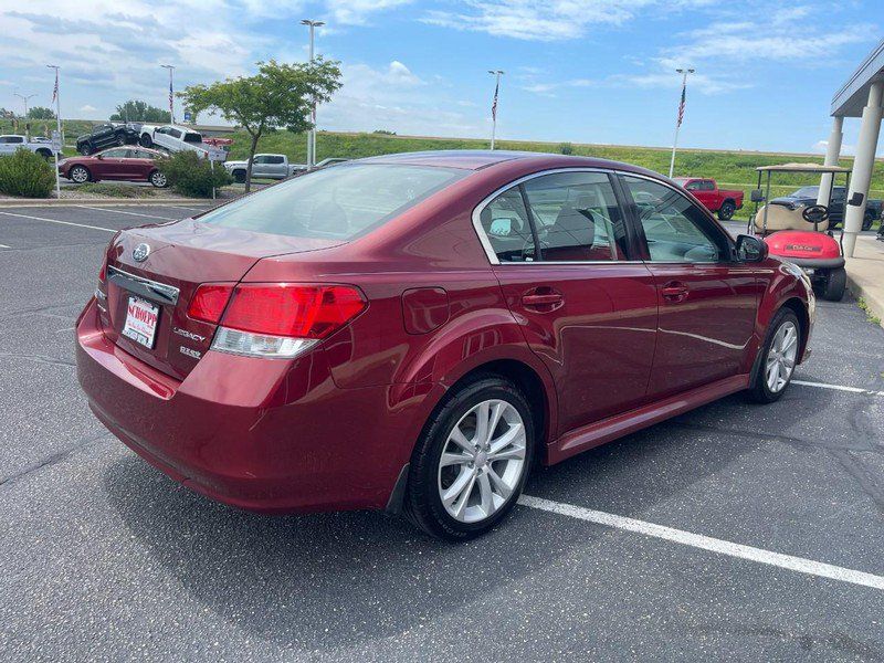 Used 2013 Subaru Legacy 2.5i Premium AWD/4WD image 3
