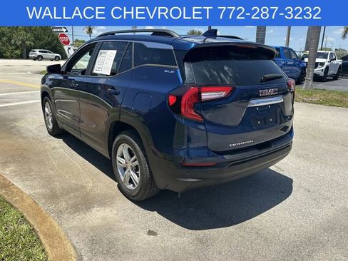 Certified 2022 GMC Terrain SLE w/ Driver Convenience Package FWD image 8