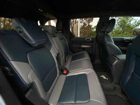 Used 2023 Ford Bronco Outer Banks image 28