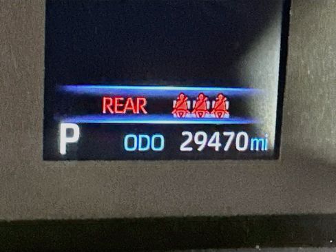 Used 2025 Toyota Corolla LE FWD image 19