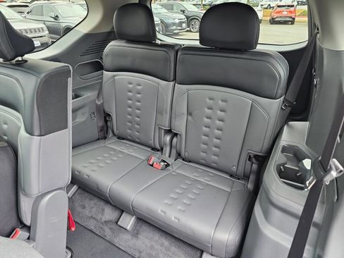 Certified 2024 Kia EV9 Wind AWD/4WD image 25