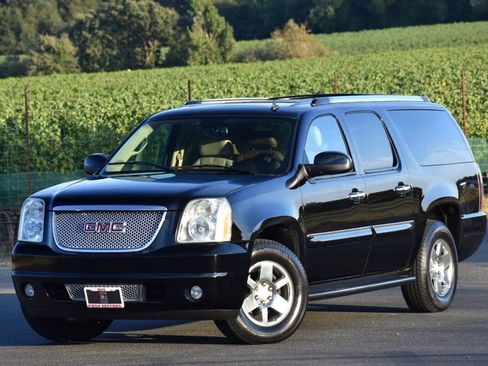 Used 2007 GMC Yukon XL Denali AWD/4WD image 6