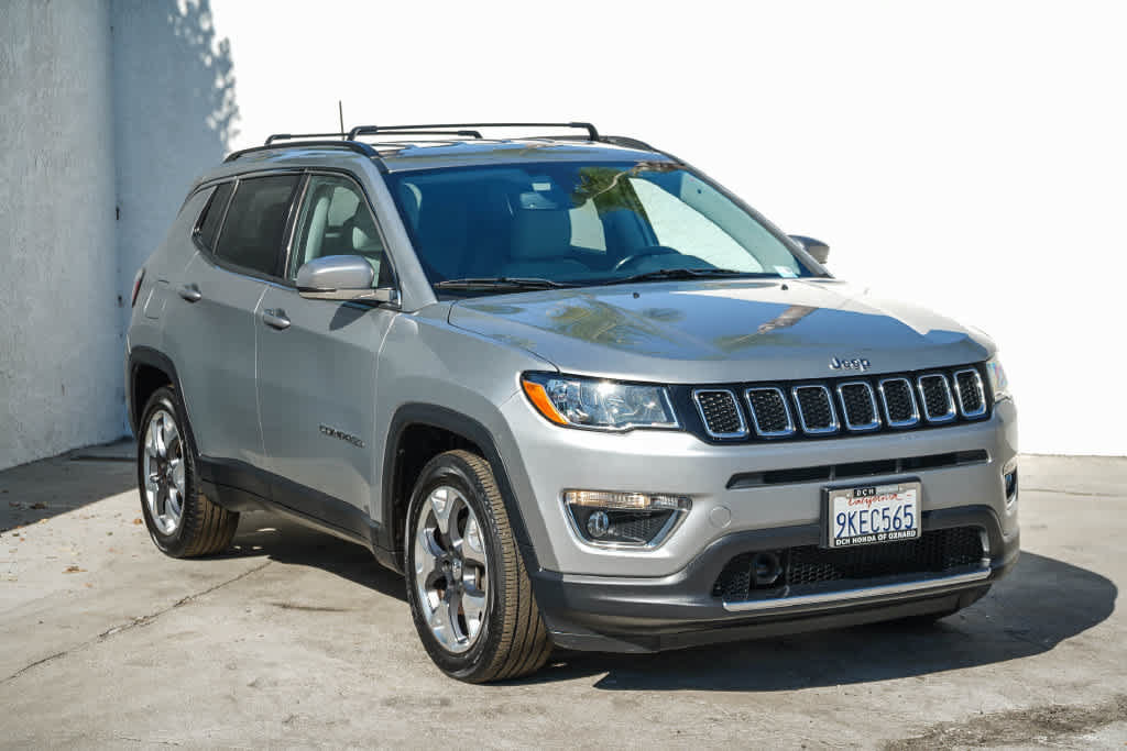 Used 2021 Jeep Compass Limited FWD image 3