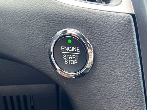 New 2024 Ford Edge SE AWD/4WD image 25