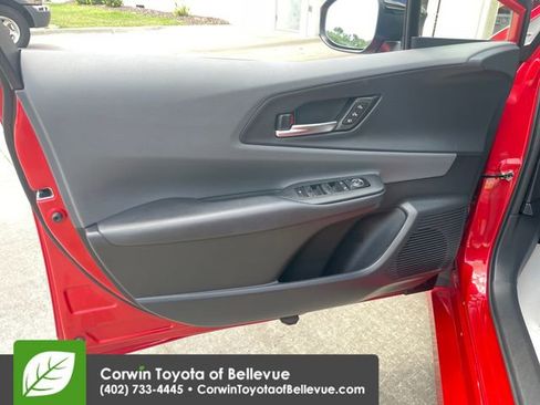 Used 2025 Toyota Prius Limited FWD image 10